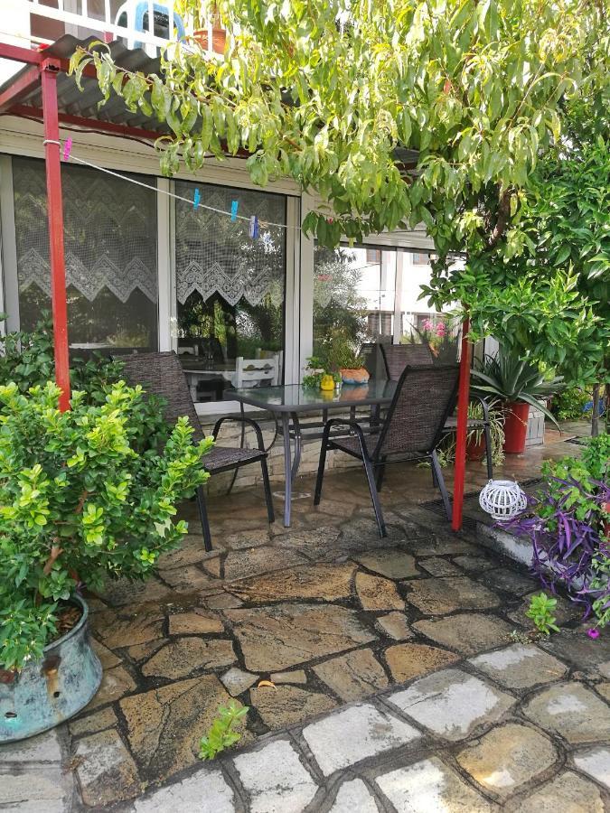Апартаменты Katy'S House Center Неос-Мармарас Экстерьер фото